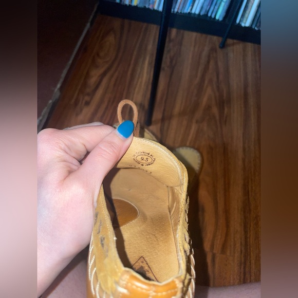 Fluevog Hopefuls Cheerful Size 9.5 - Picture 7 of 10